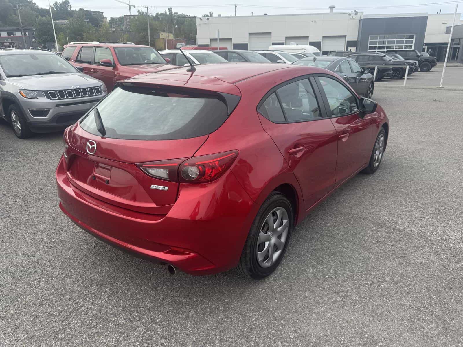 2018 Mazda MAZDA3 SPORT Sport GX - Image 5