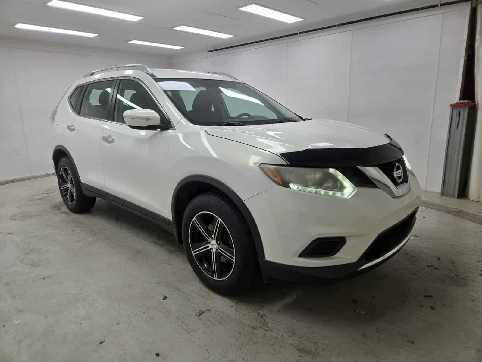2014 Nissan ROGUE S/SL/SV S - Image 4