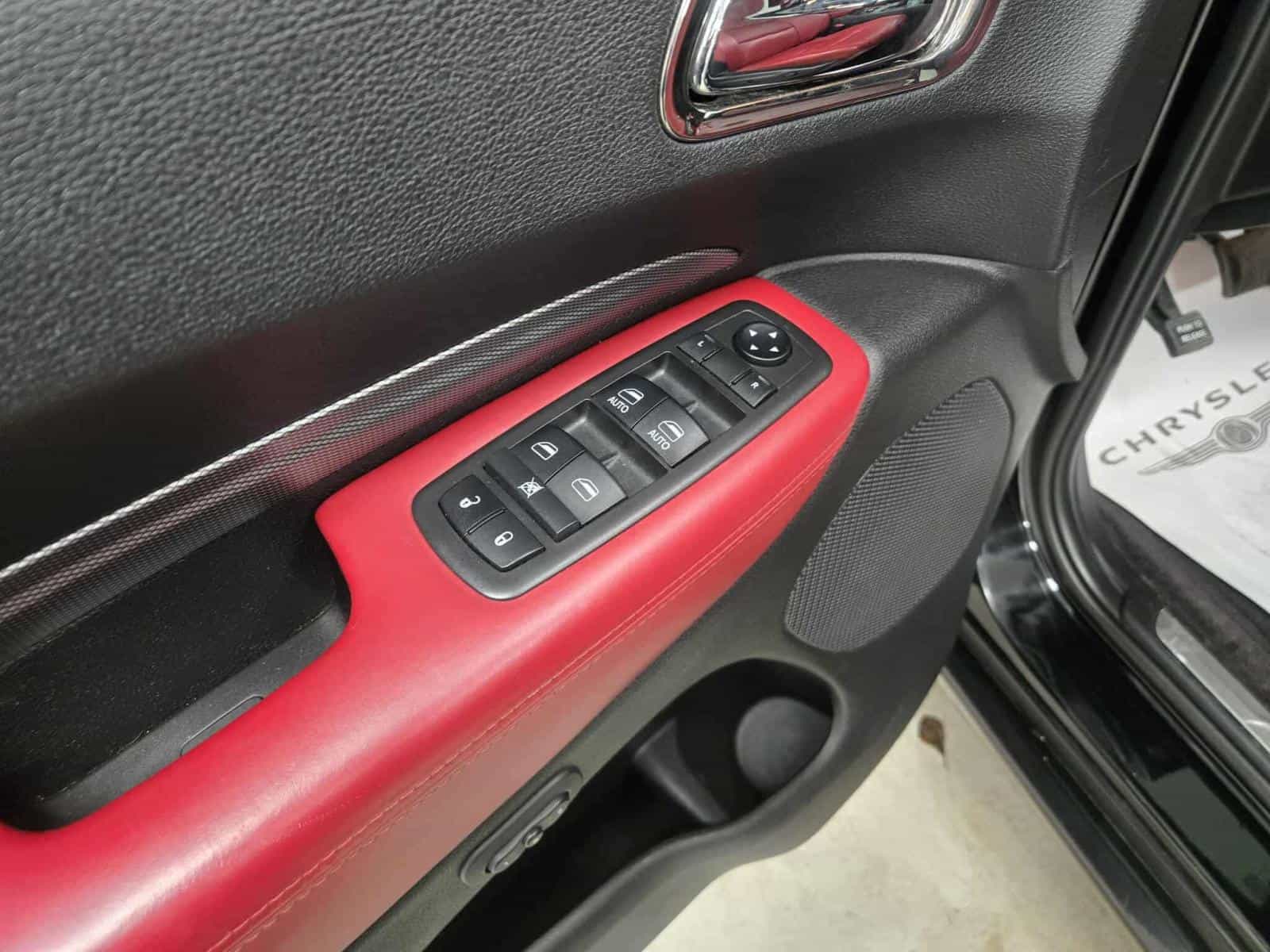 2018 Dodge DURANGO R/T R/T - Image 13