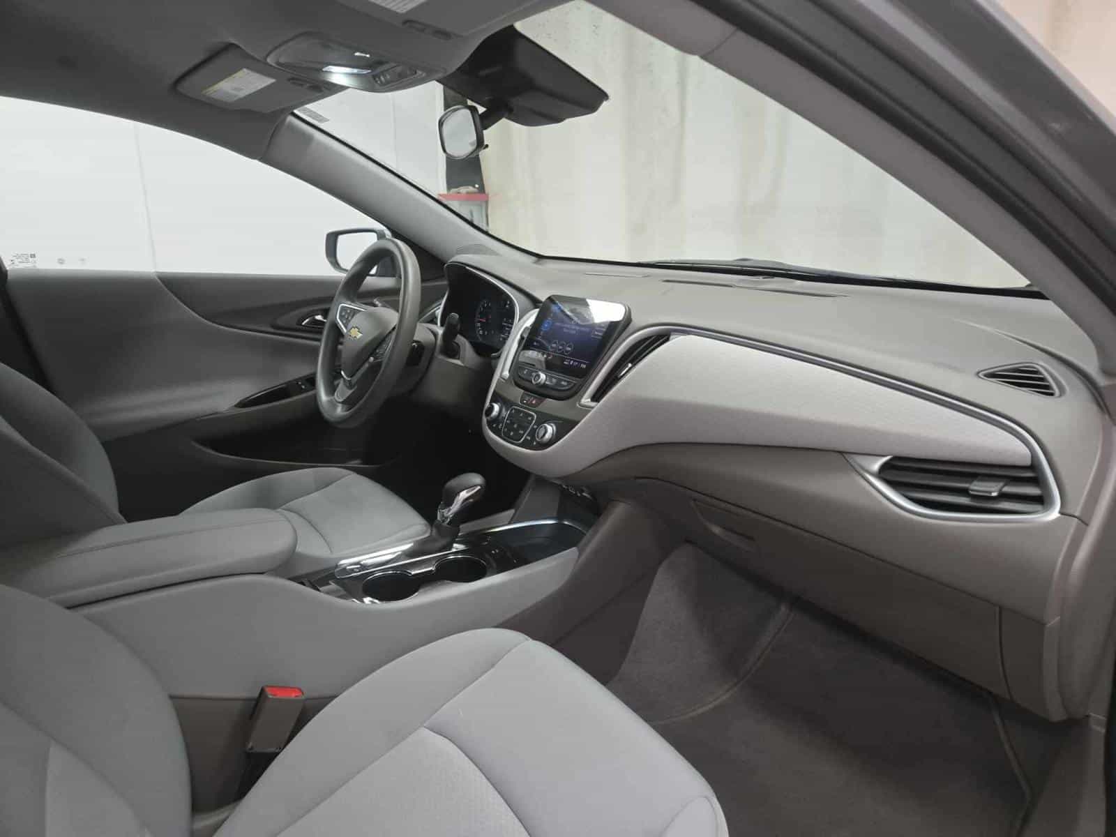 2025 Chevrolet Malibu Lt 1LT - Image 10