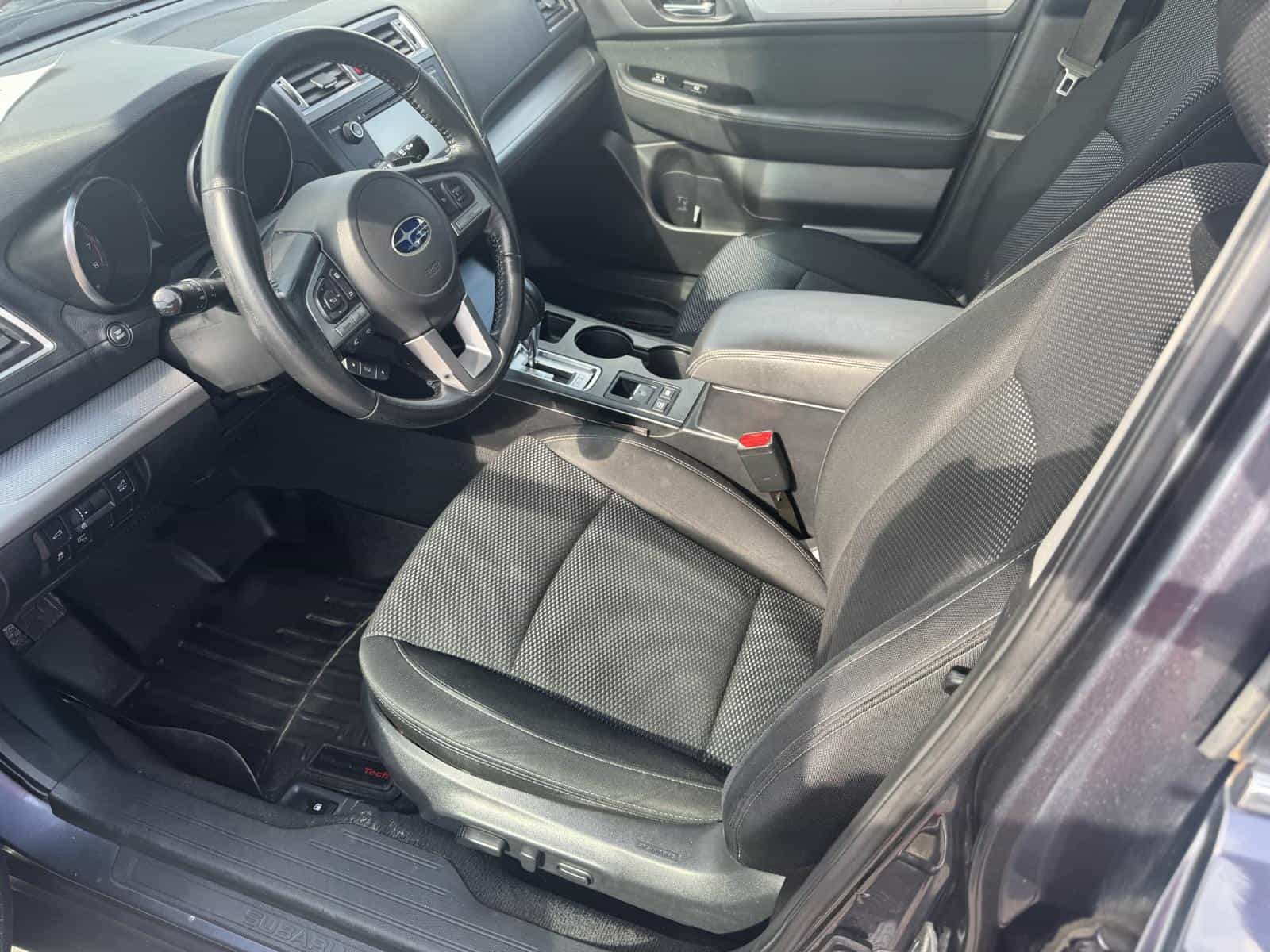 2016 Subaru Outback 3.6R Premium 3.6R Touring - Image 6