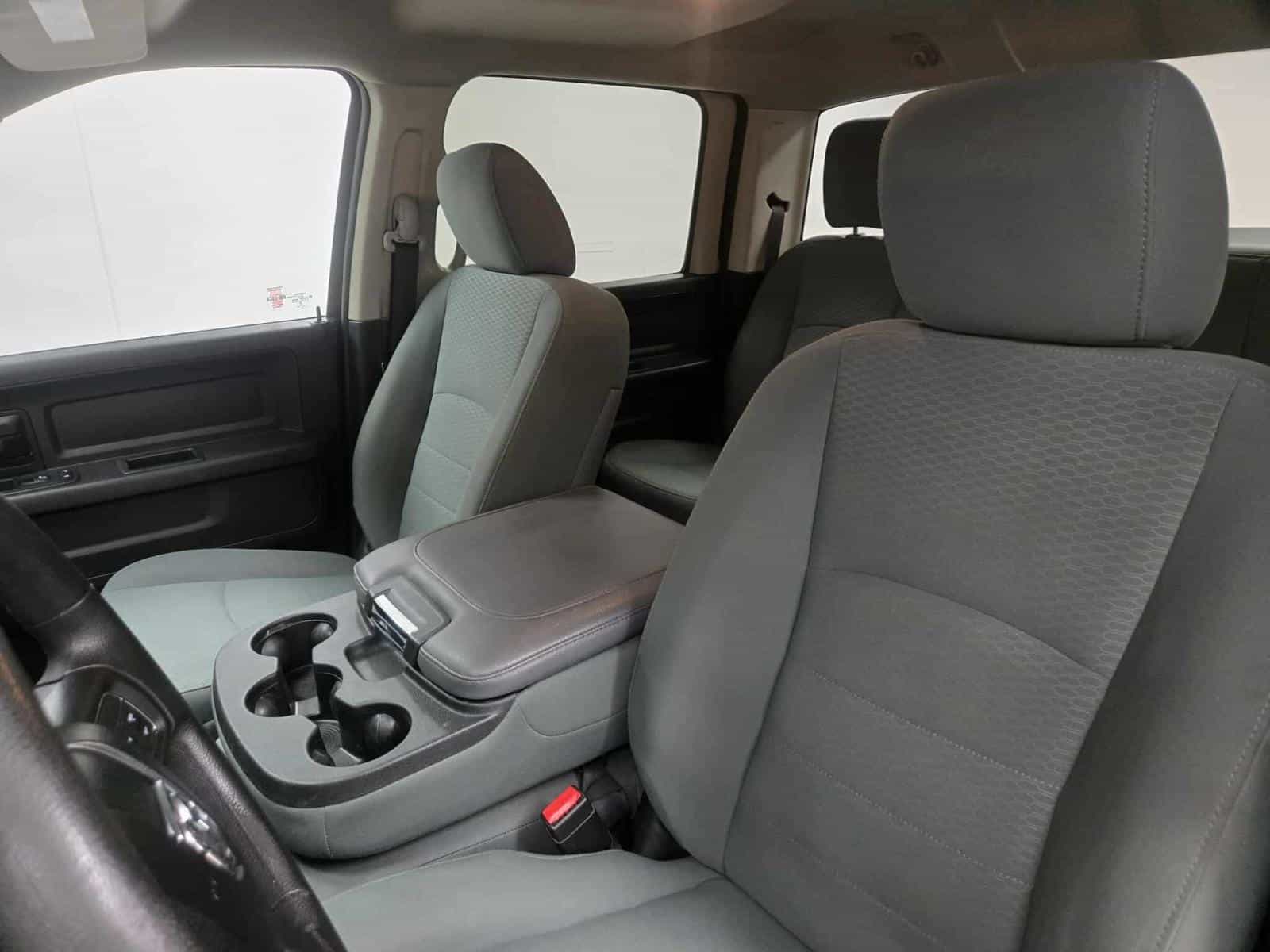 2017 RAM 1500 ST SXT - Image 12