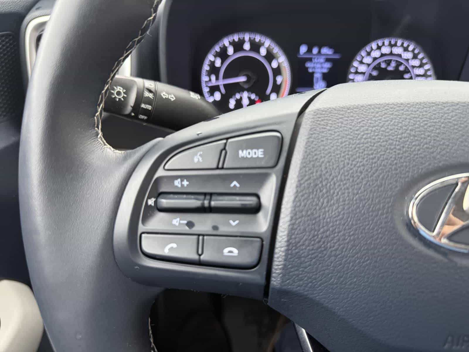 2021 Hyundai Venue Ultimate Ultimate - Image 11