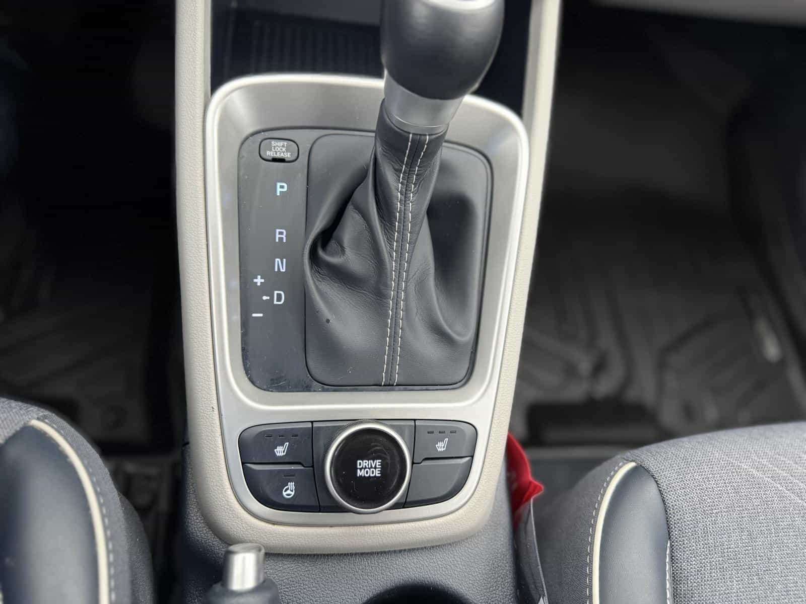 2021 Hyundai Venue Ultimate Ultimate - Image 15