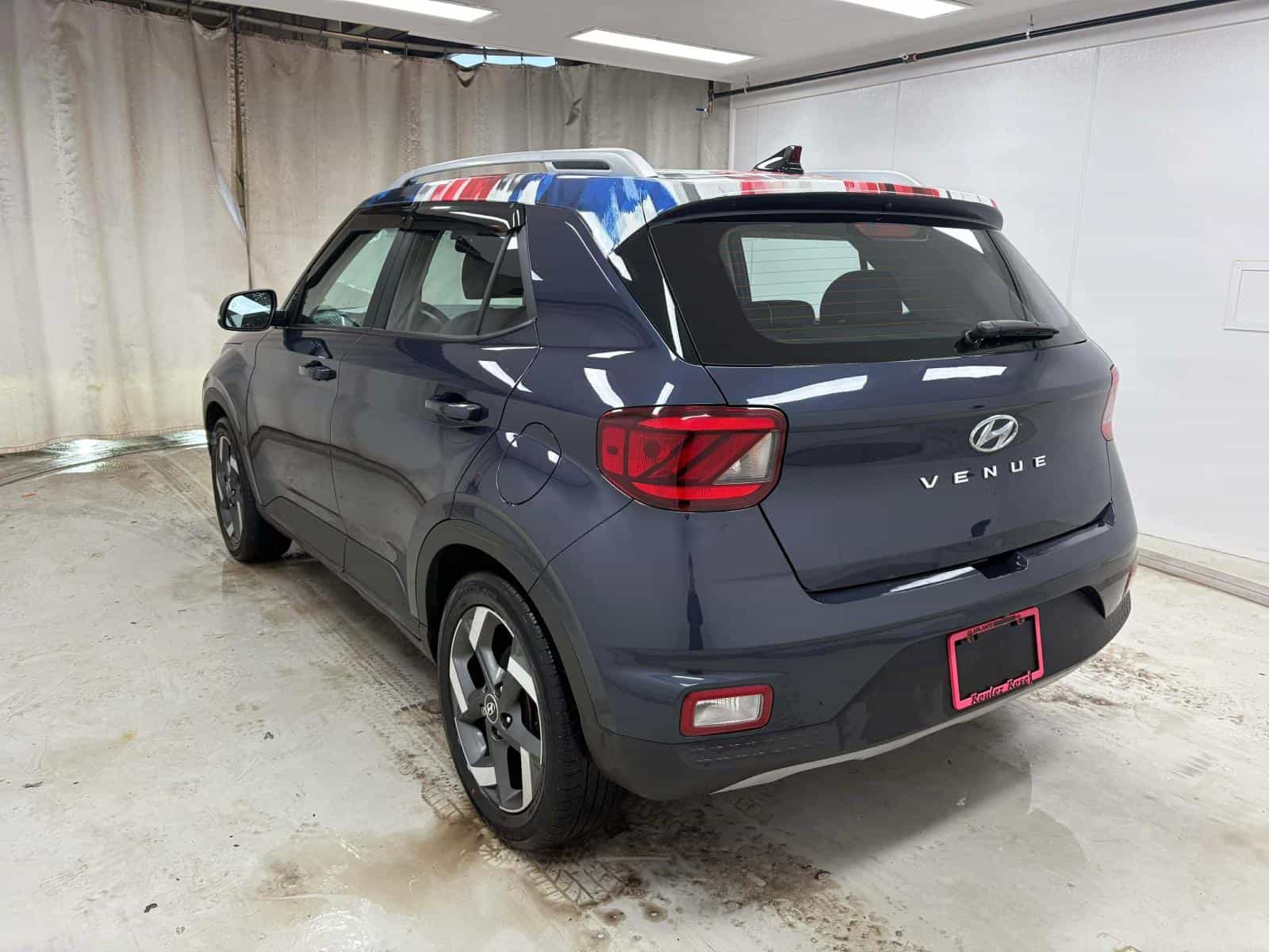 2021 Hyundai Venue Ultimate Ultimate - Image 6