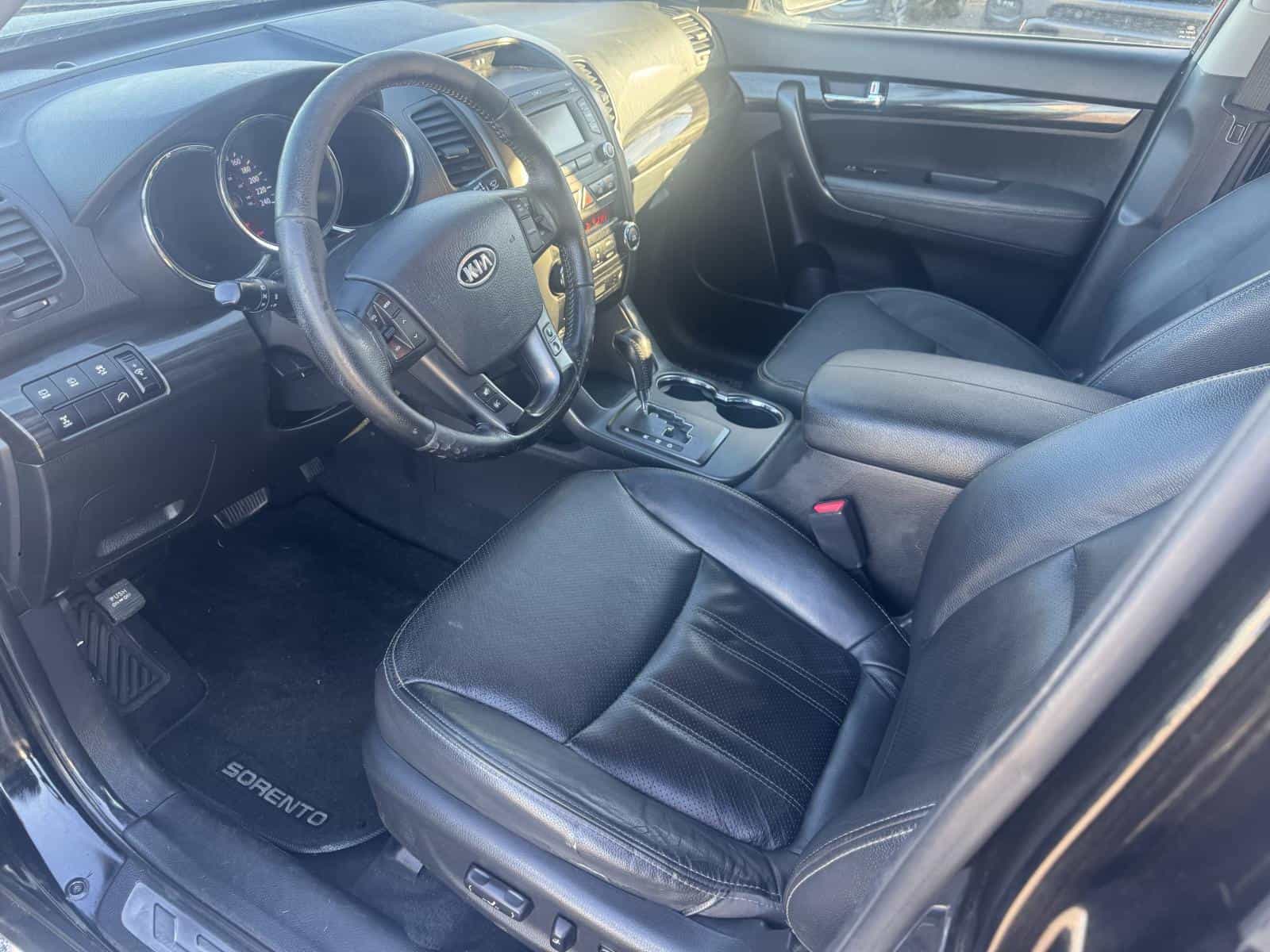 2012 Kia SORENTO EX EX - Image 6