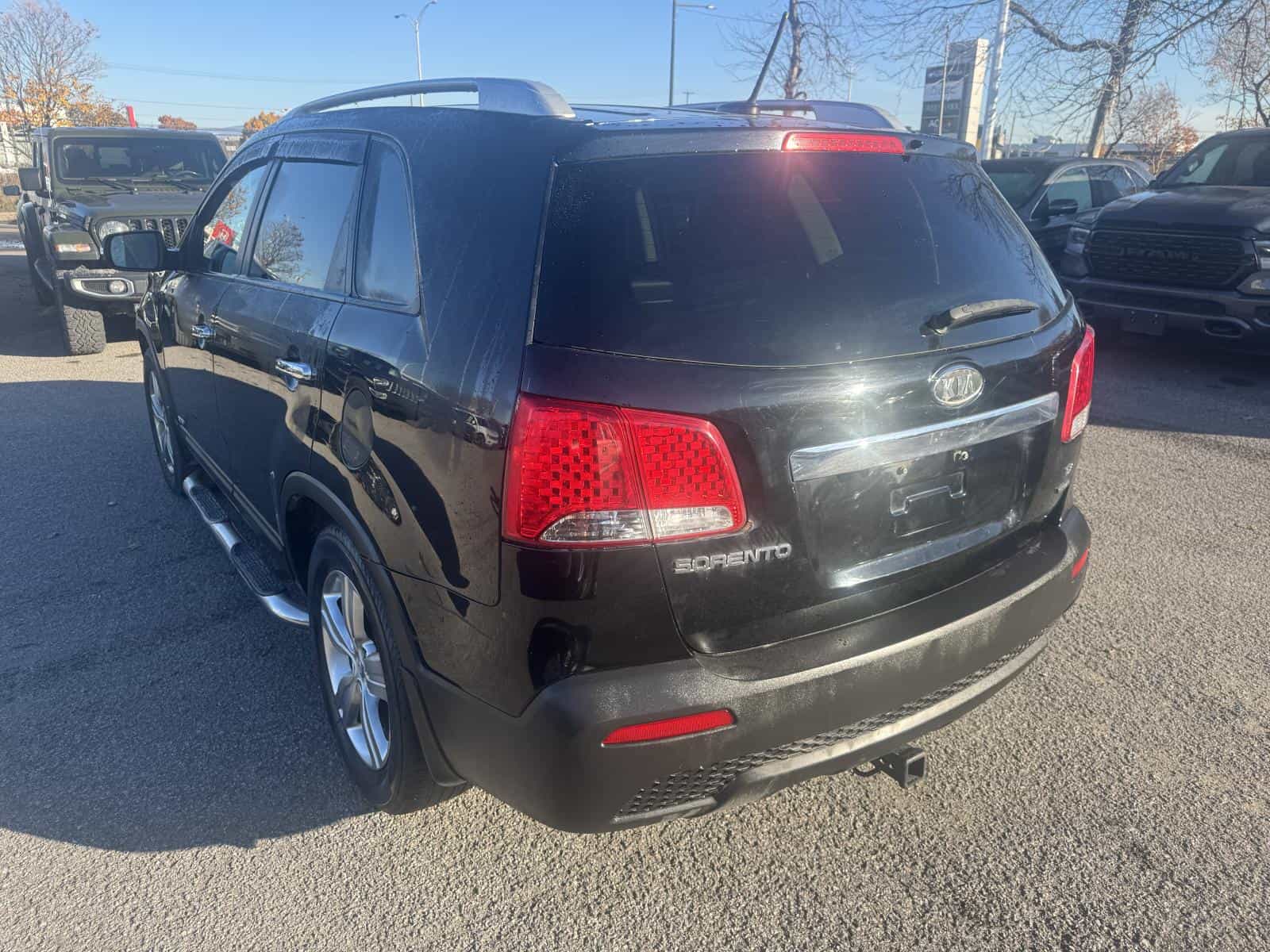 2012 Kia SORENTO EX EX - Image 3
