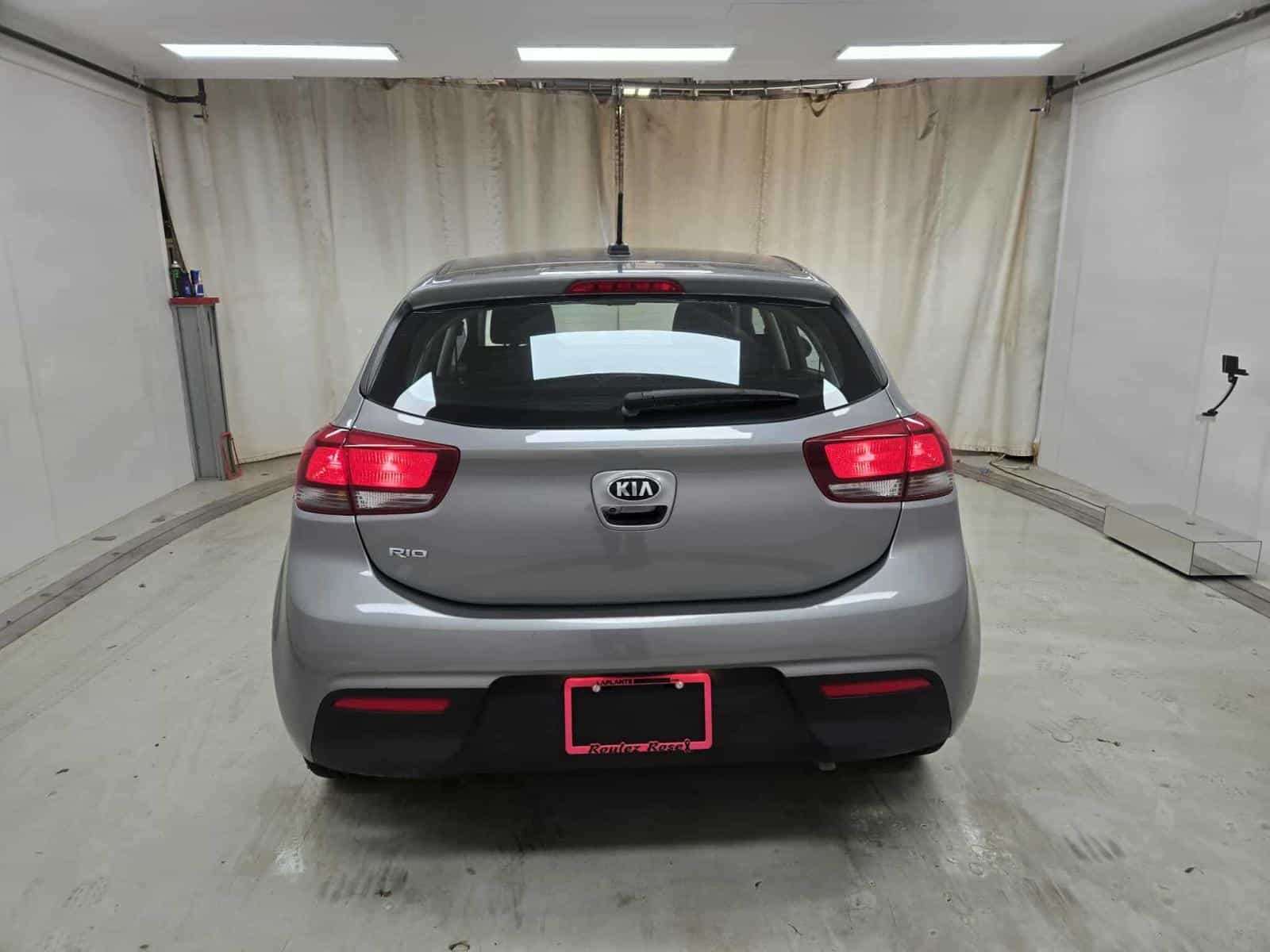 2021 Kia Rio Lx+ 5-door - Image 5