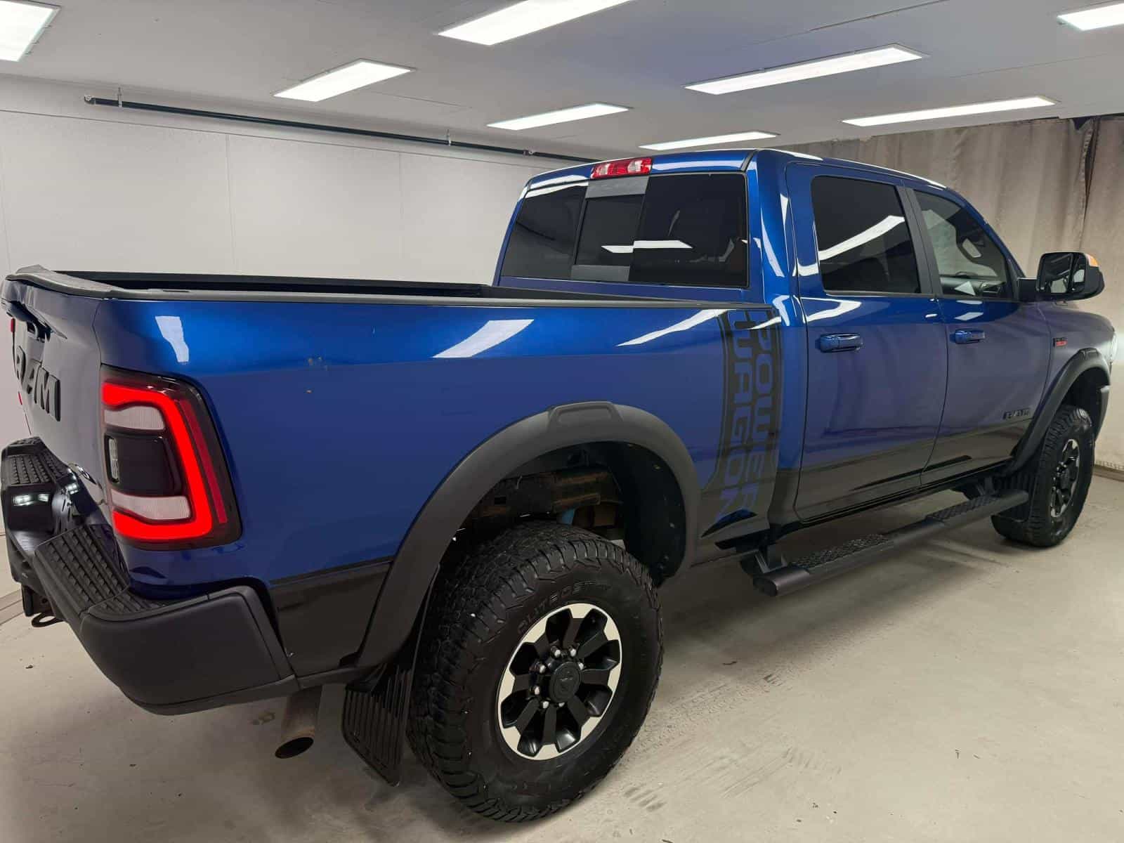 2019 RAM 2500 Powerwagon Power Wagon - Image 4