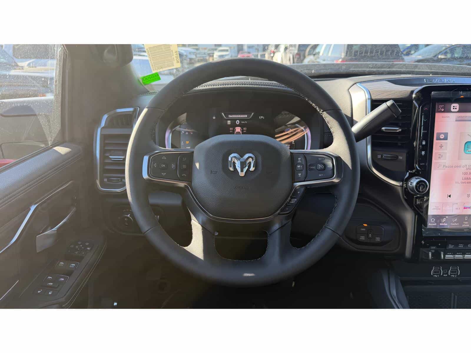 Image 4 RAM 3500 Laramie 2026