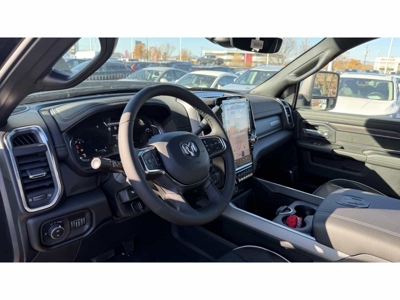 Image 6 RAM 3500 Laramie 2026