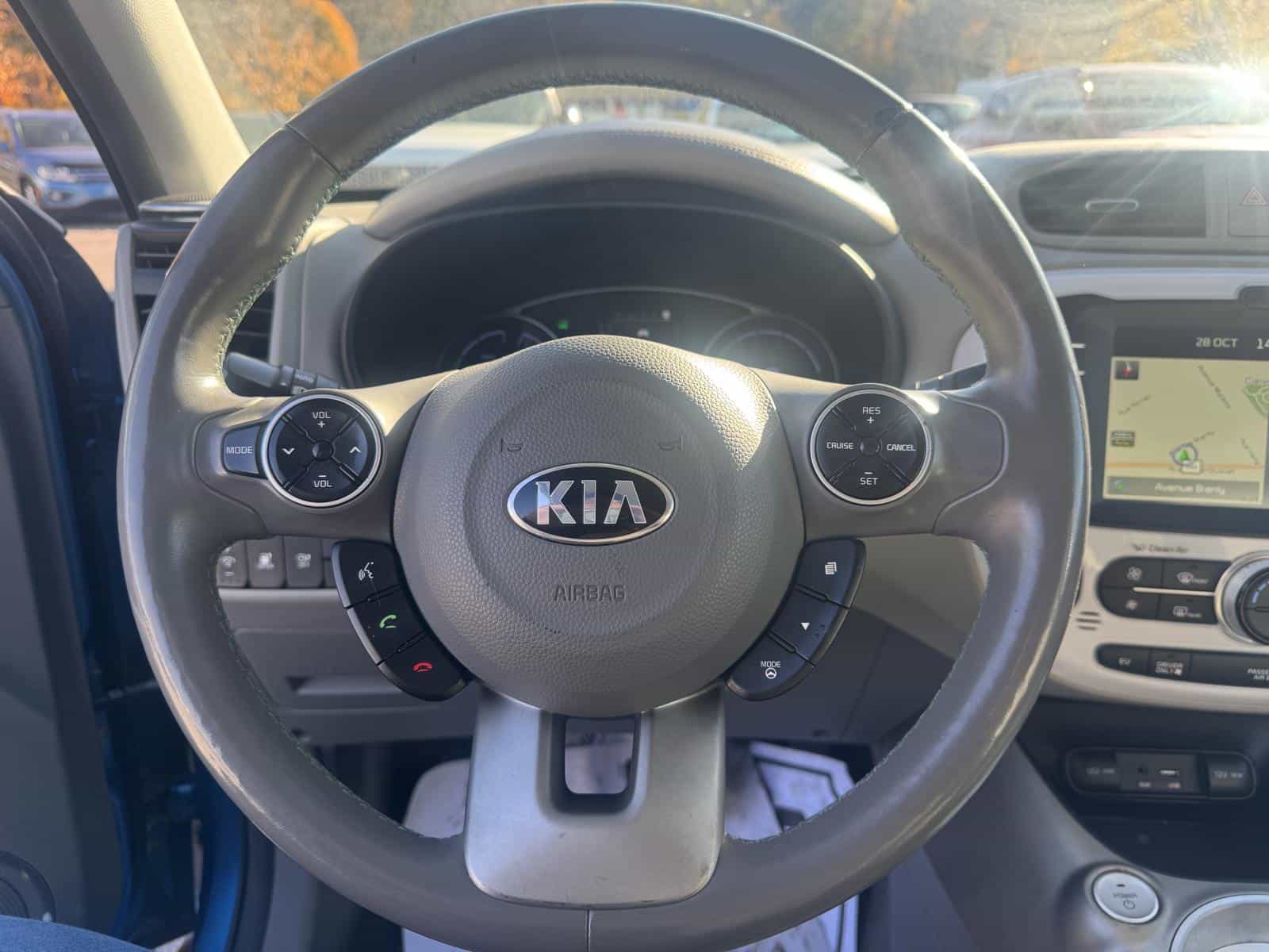 2016 Kia Soul Ev + EV Luxury - Image 10