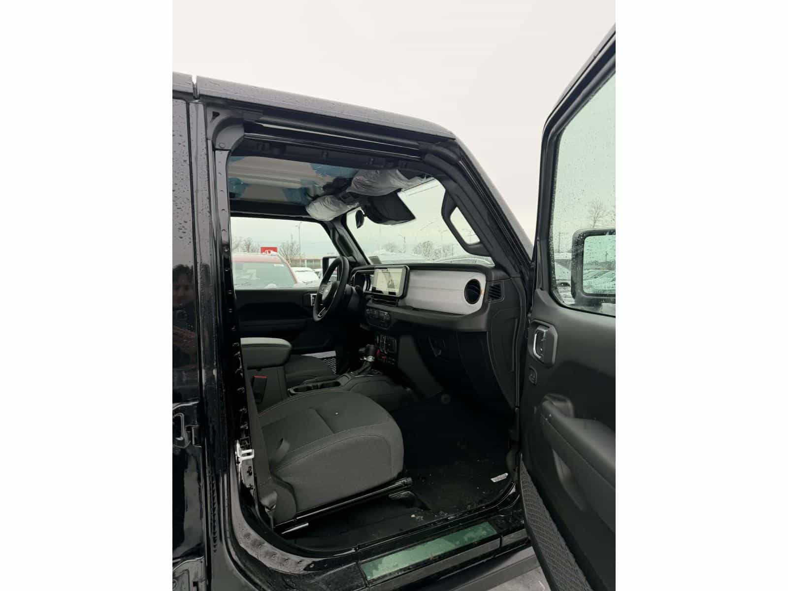 2026 Jeep Wrangler 4 Door Willys - Image 5