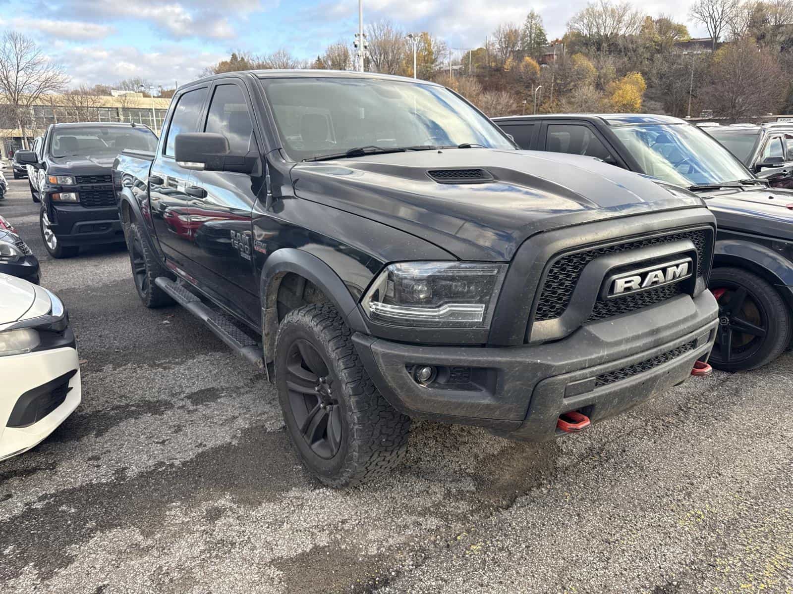 2021 RAM 1500 CLASSIC SLT SLT - Image 3