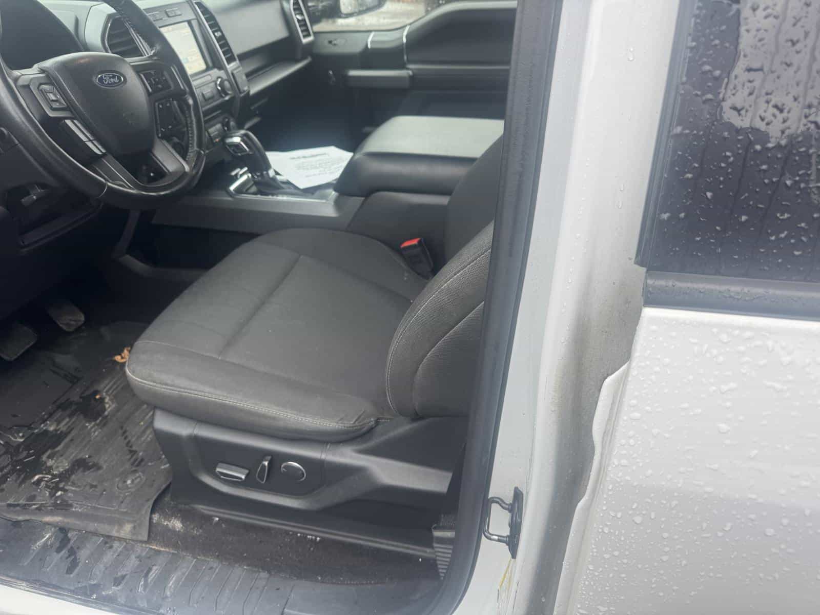 2018 Ford F150 SUPERCREW XLT - Image 5