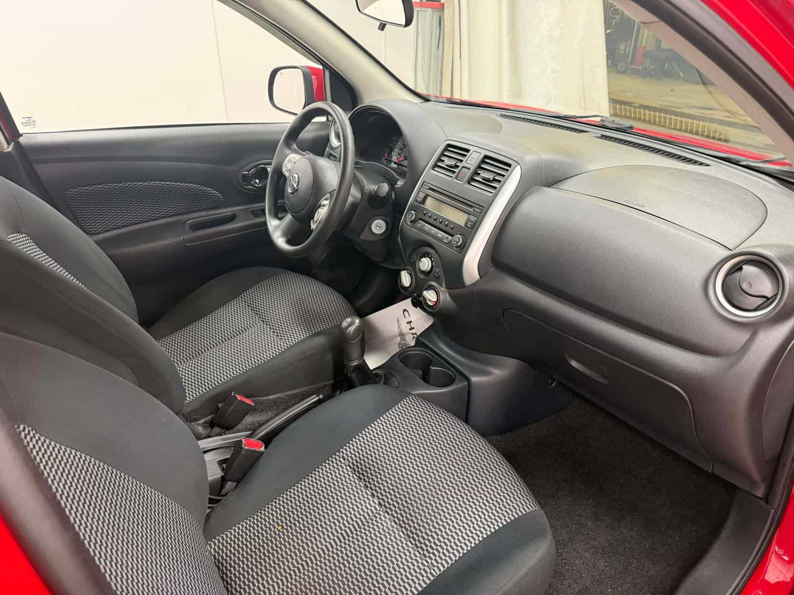 Image 10 Nissan Micra SV 2016