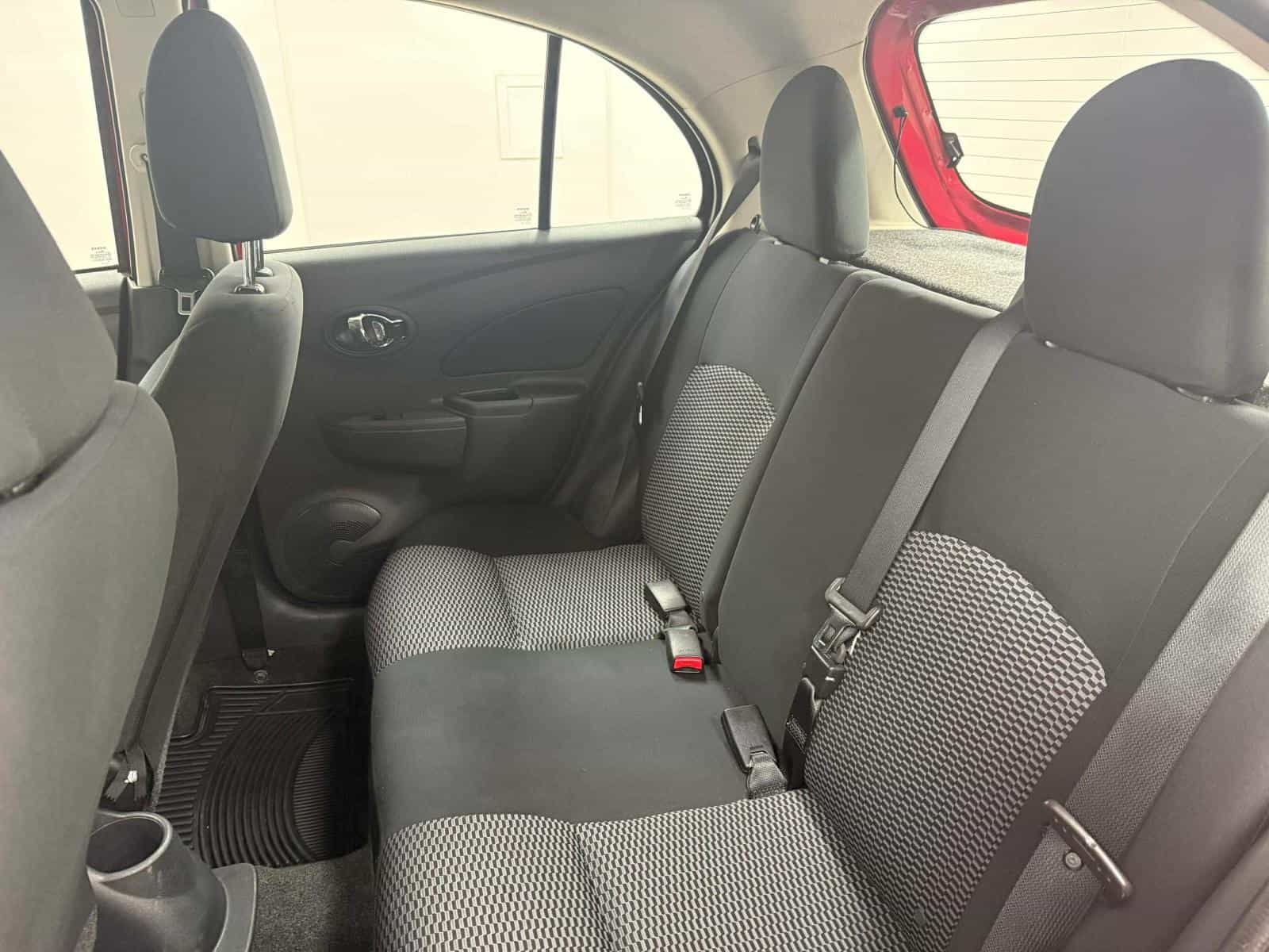 Image 8 Nissan Micra SV 2016