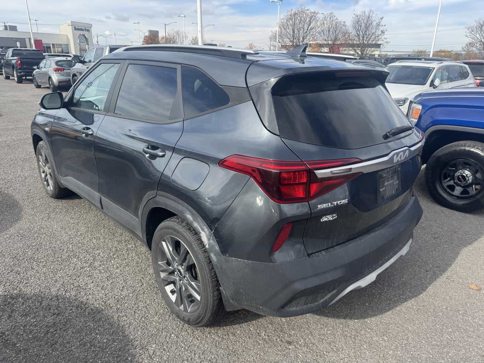 2022 Kia SELTOS LX - Image 2