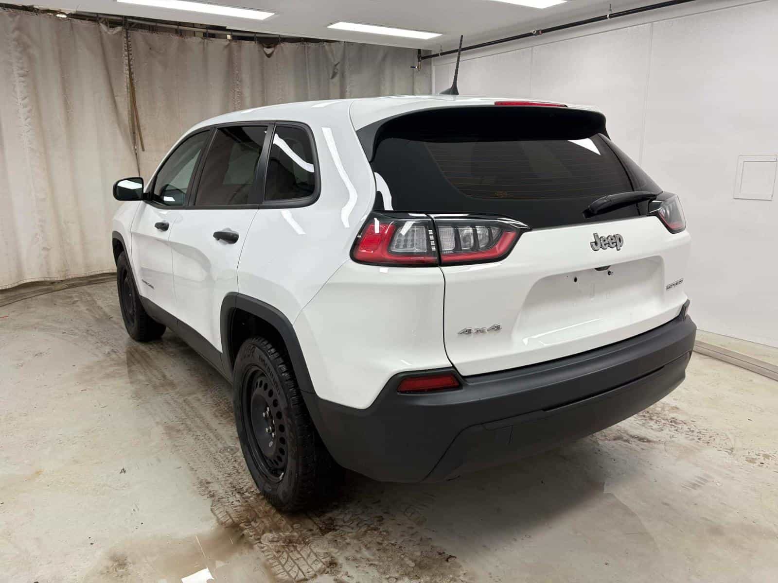 Image 5 Jeep Cherokee Sport Sport 2022