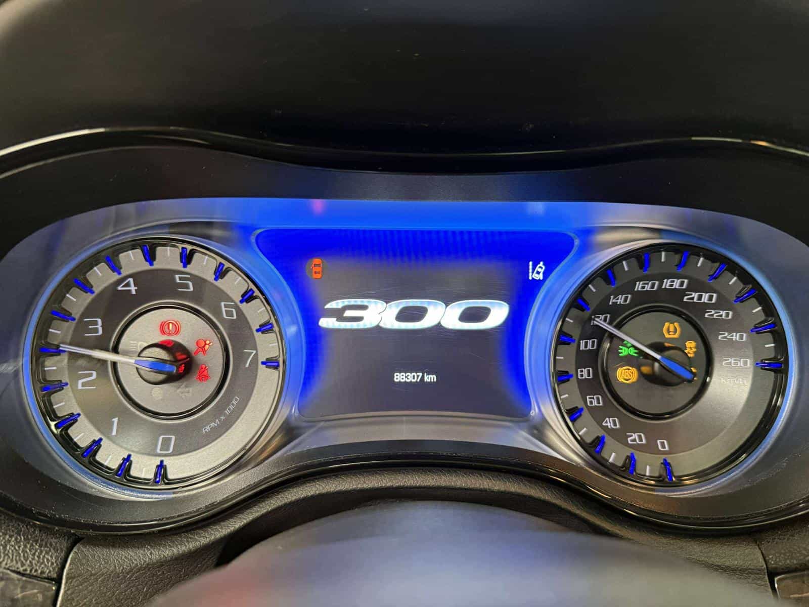 Image 12 Chrysler 300 Touring L Touring L 2023