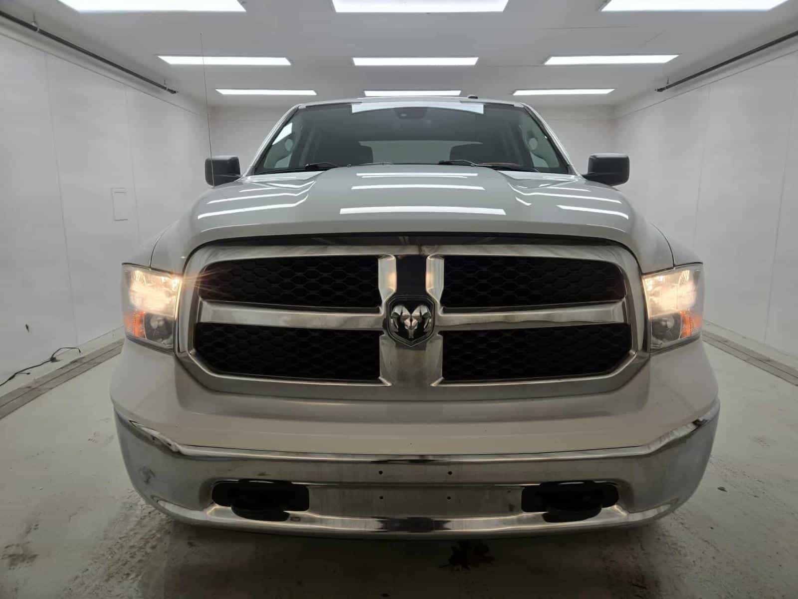 Image 3 RAM 1500 CLASSIC SLT SLT 2022