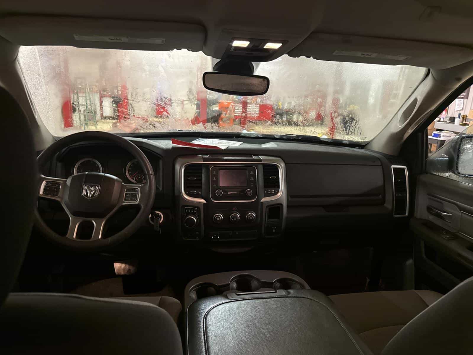 2022 RAM 1500 CLASSIC SLT SLT - Image 11