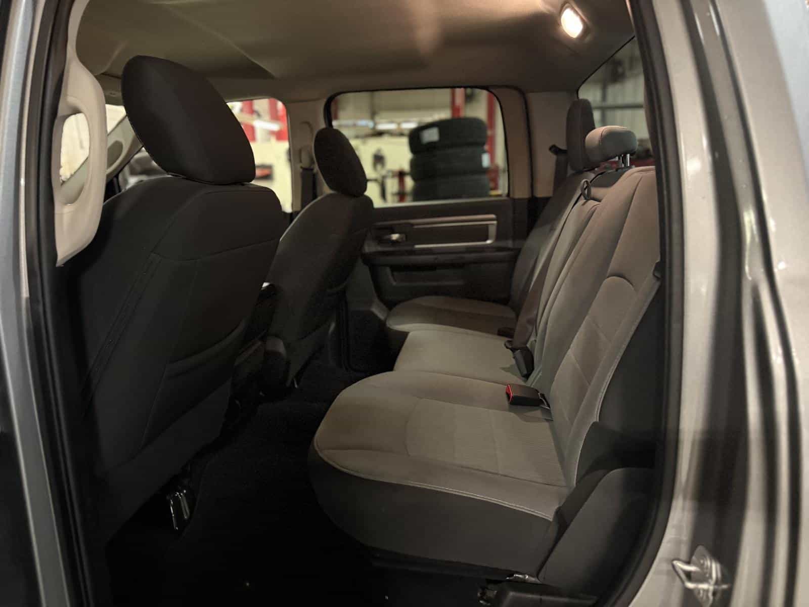 2023 RAM 1500 Classic SLT - Image 10