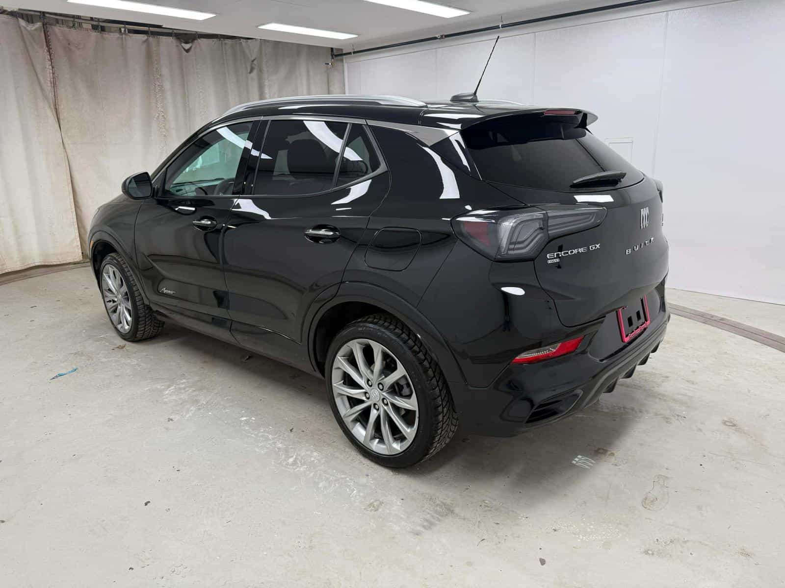 Image 4 Buick Encore Gx Avenir Avenir 2024