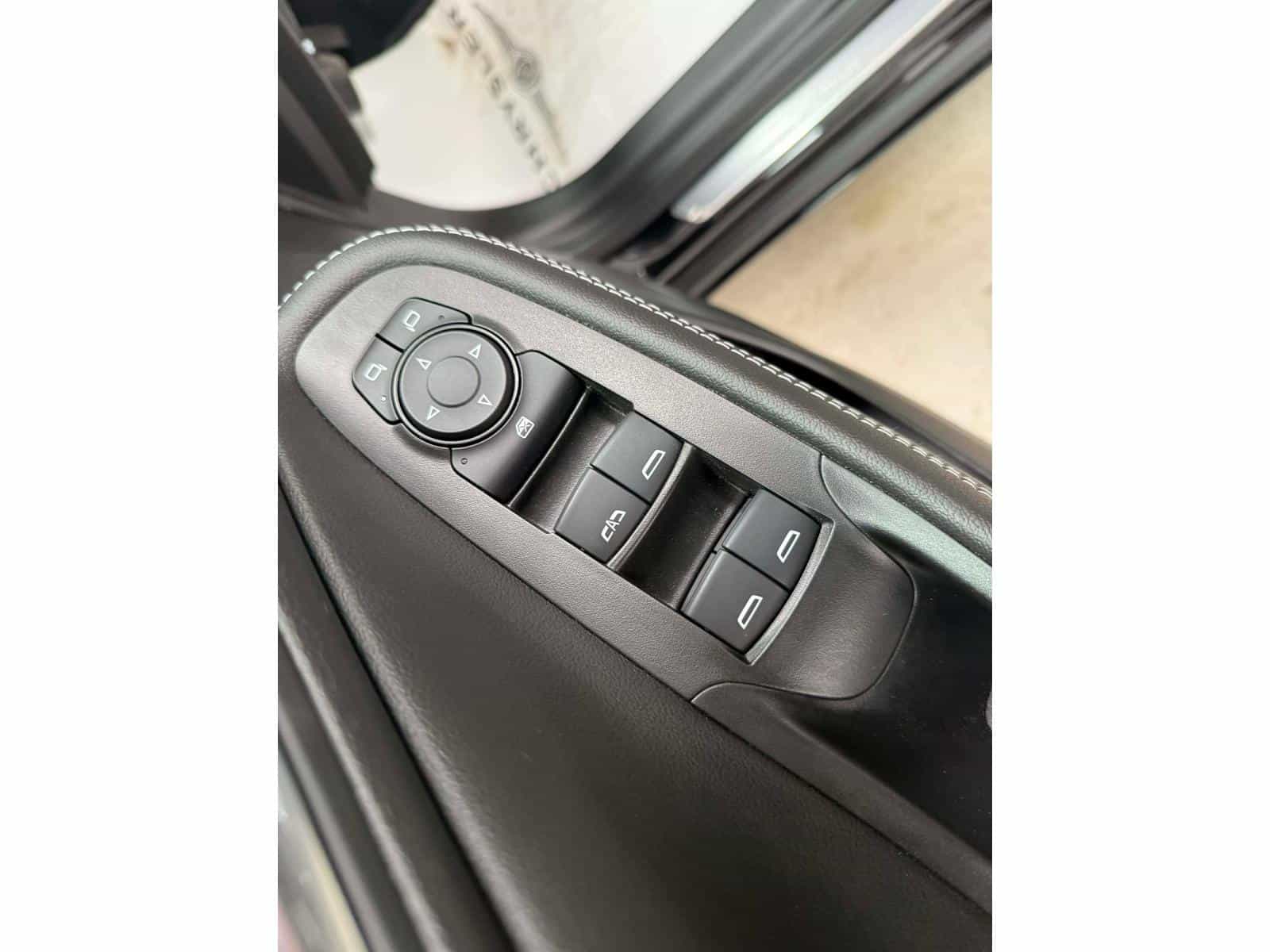 Image 14 Buick Encore Gx Avenir Avenir 2024