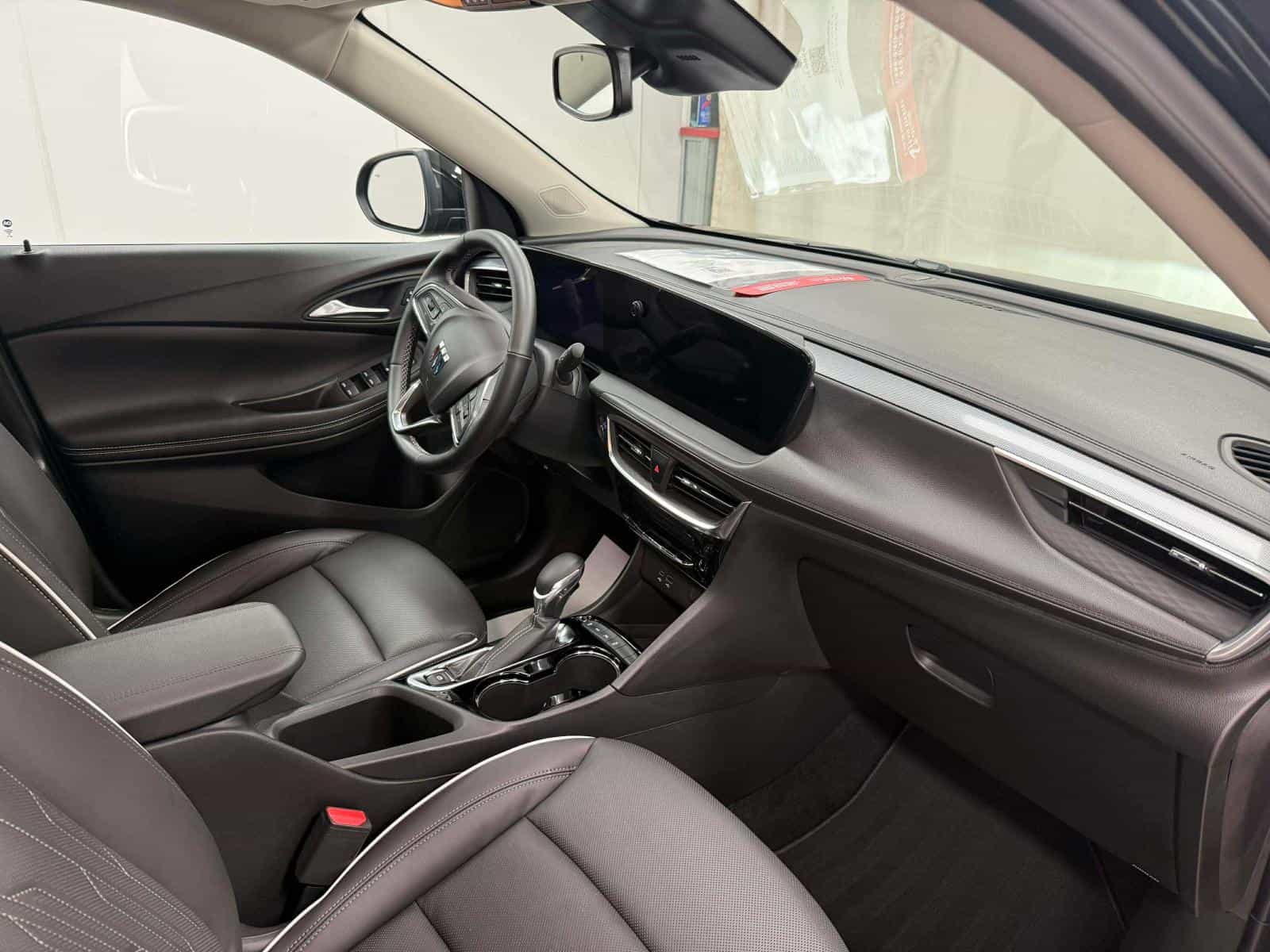 Image 11 Buick Encore Gx Avenir Avenir 2024