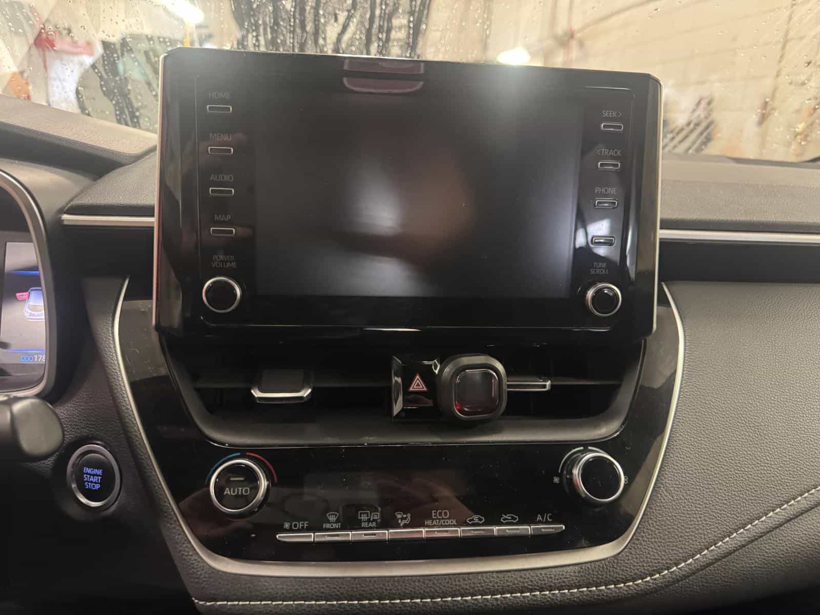 2020 Toyota Corolla Se/Xse Hatchback Base - Image 9