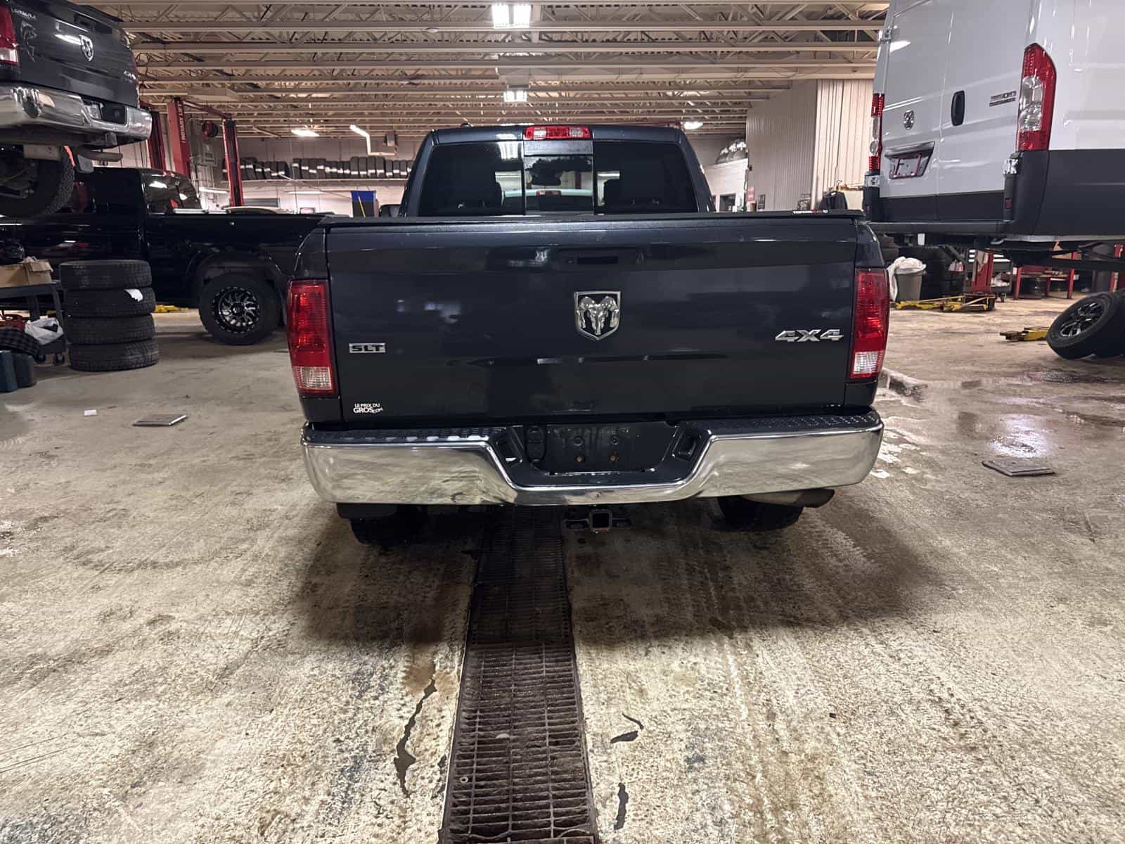 2019 RAM 1500 CLASSIC SLT SLT - Image 6