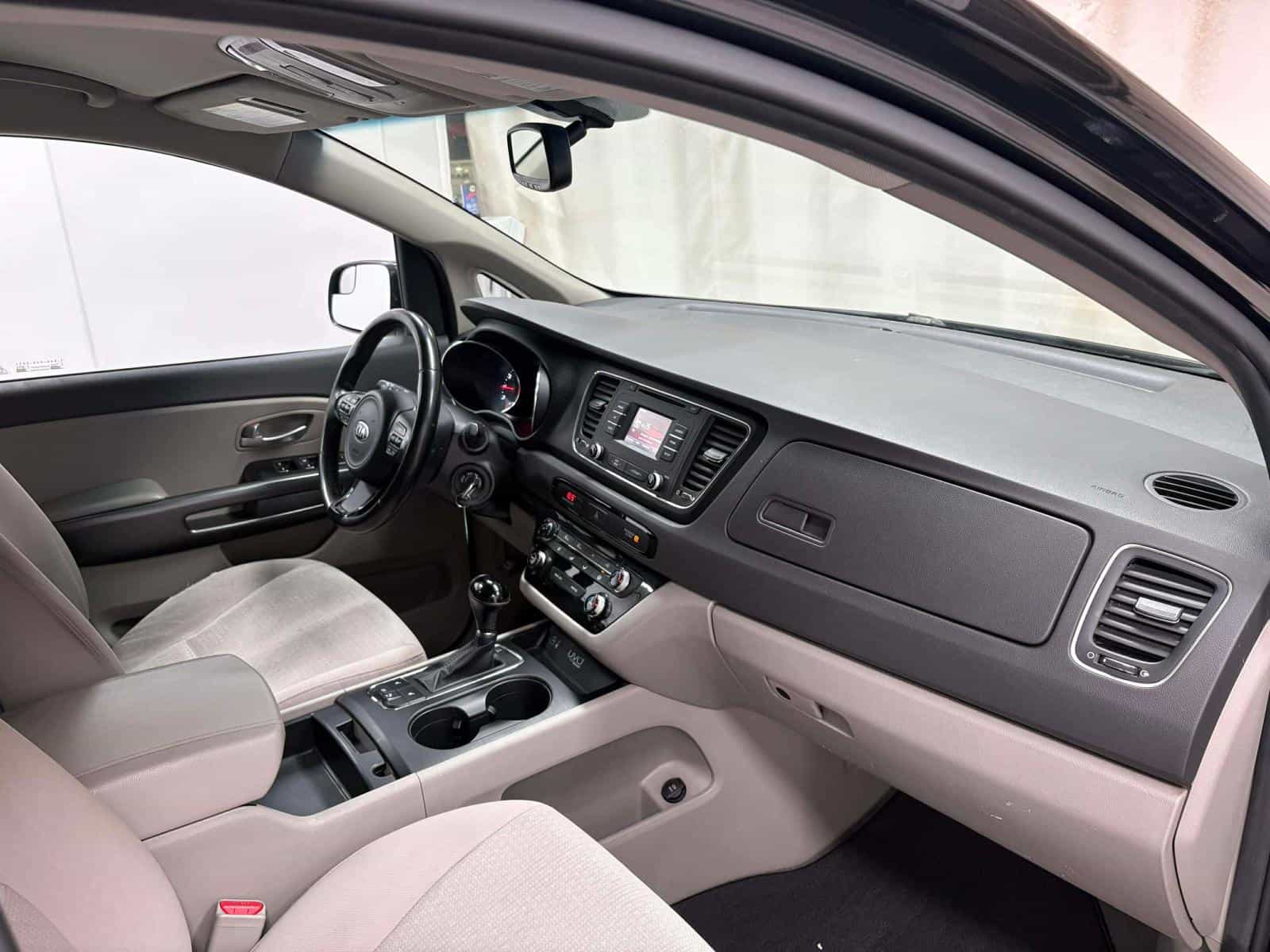 2016 Kia Sedona Lx LX - Image 12