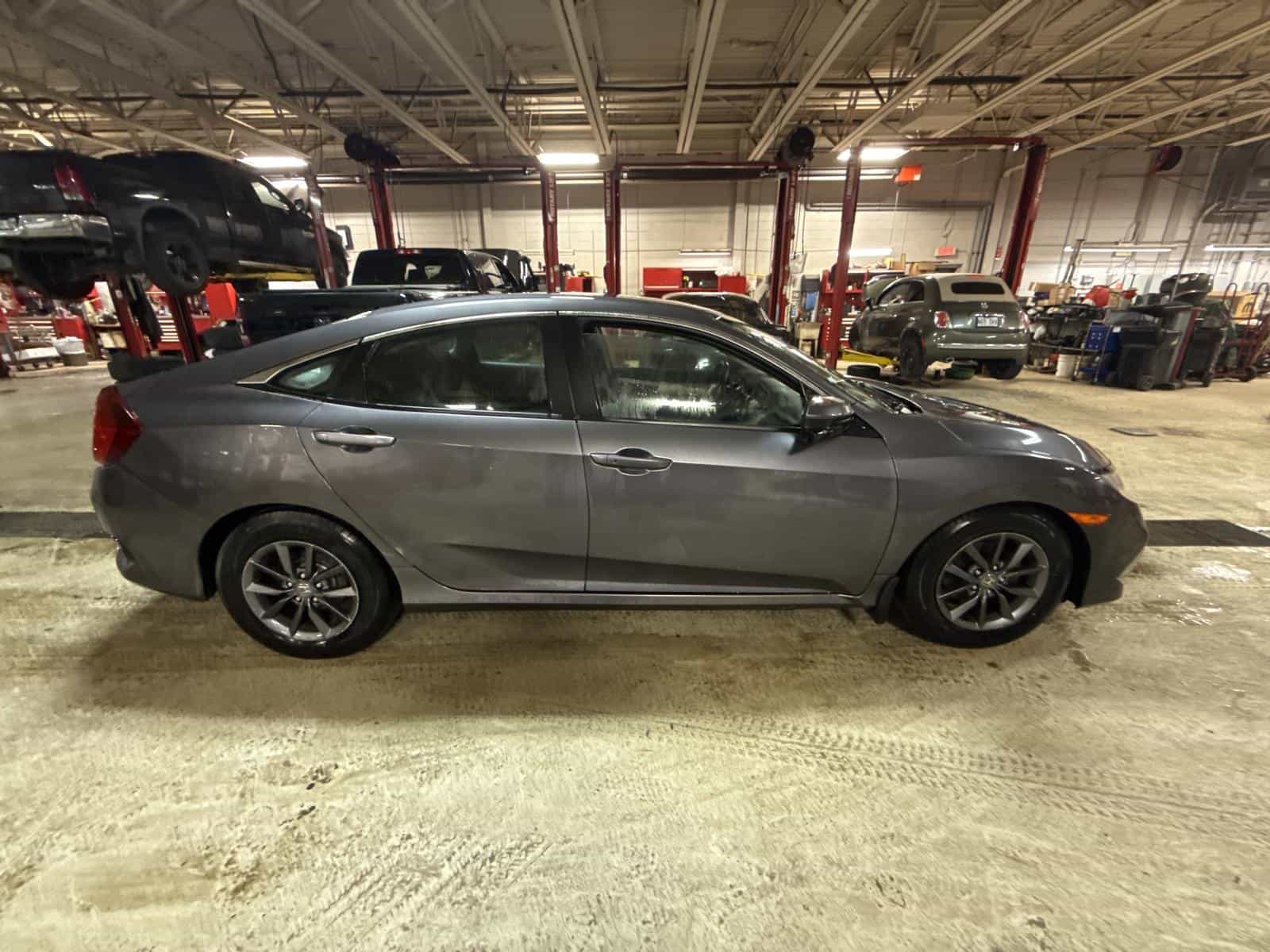 2021 Honda CIVIC EX EX - Image 4