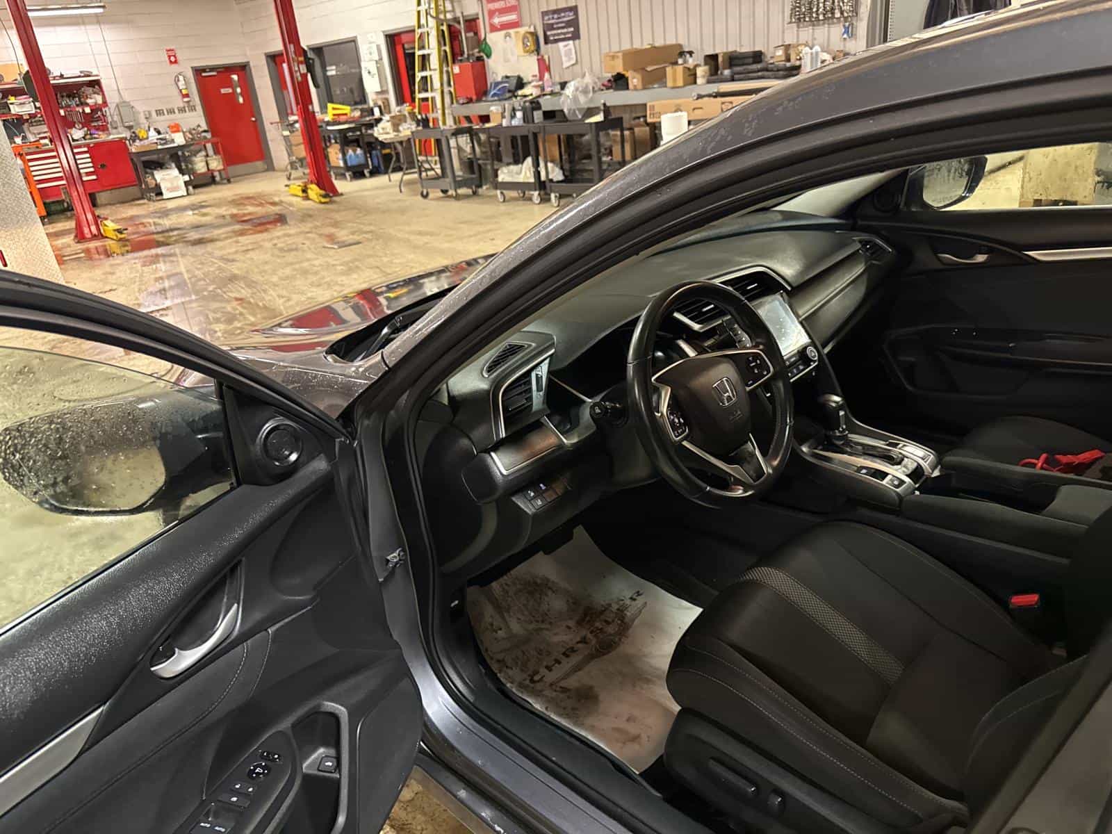 2021 Honda CIVIC EX EX - Image 13