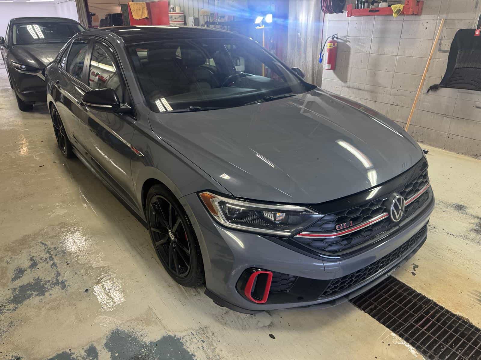 2023 Volkswagen Jetta Gli Autobahn GLI - Image 4