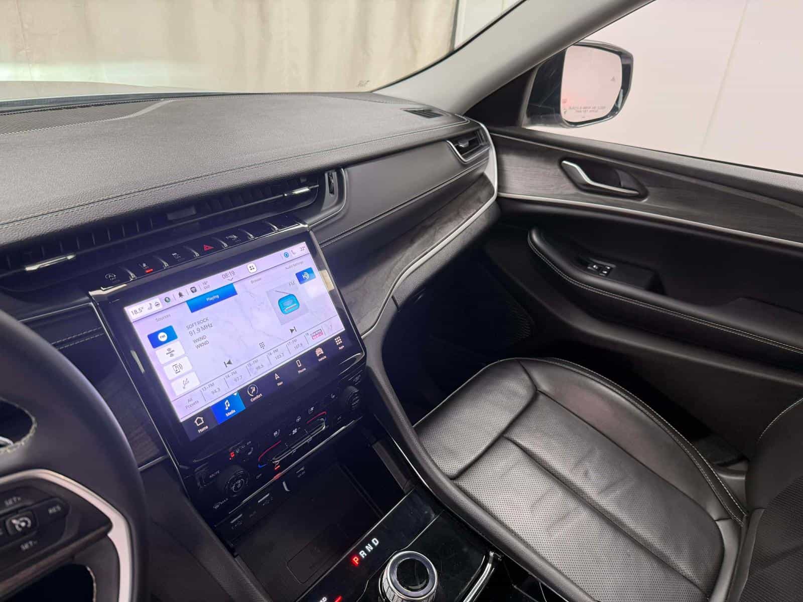 Image 14 Jeep Grand Cherokee L Limited Limited 2023