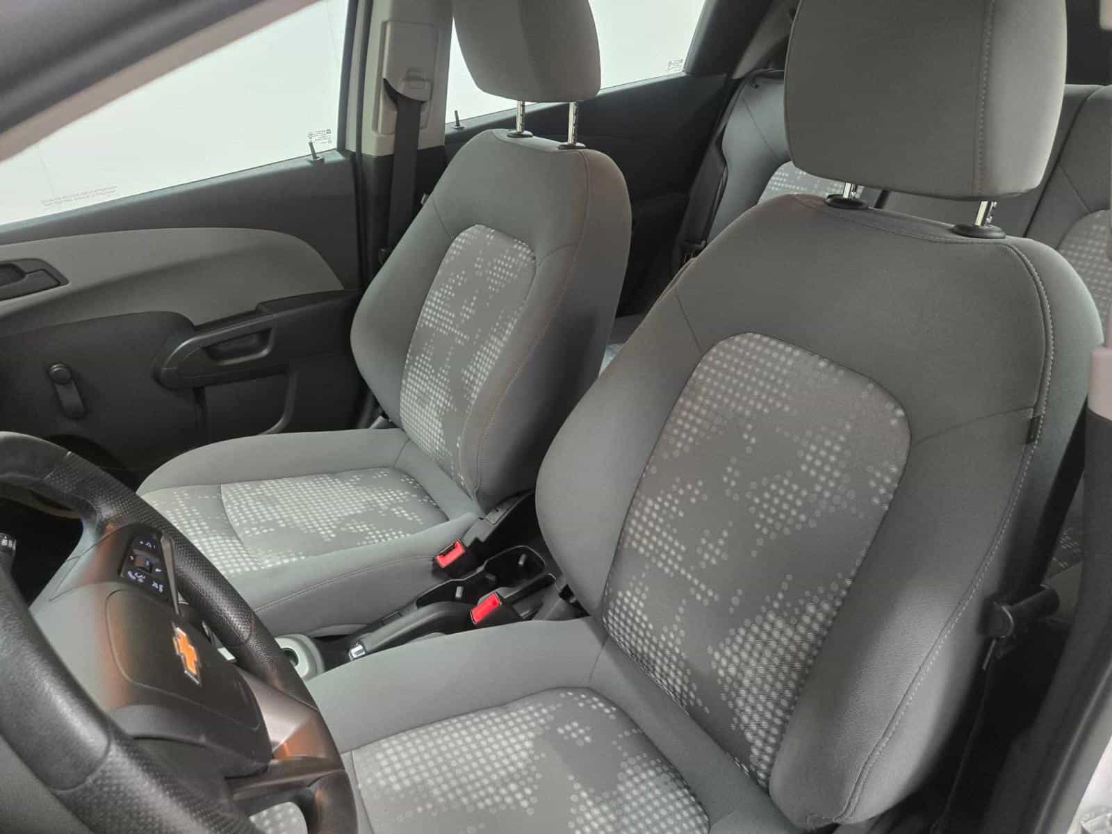 Image 14 Chevrolet Sonic Ls LS 2015