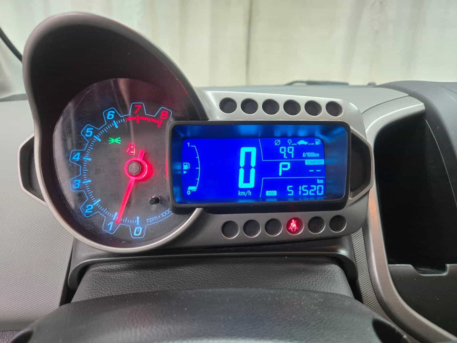 Image 17 Chevrolet Sonic Ls LS 2015