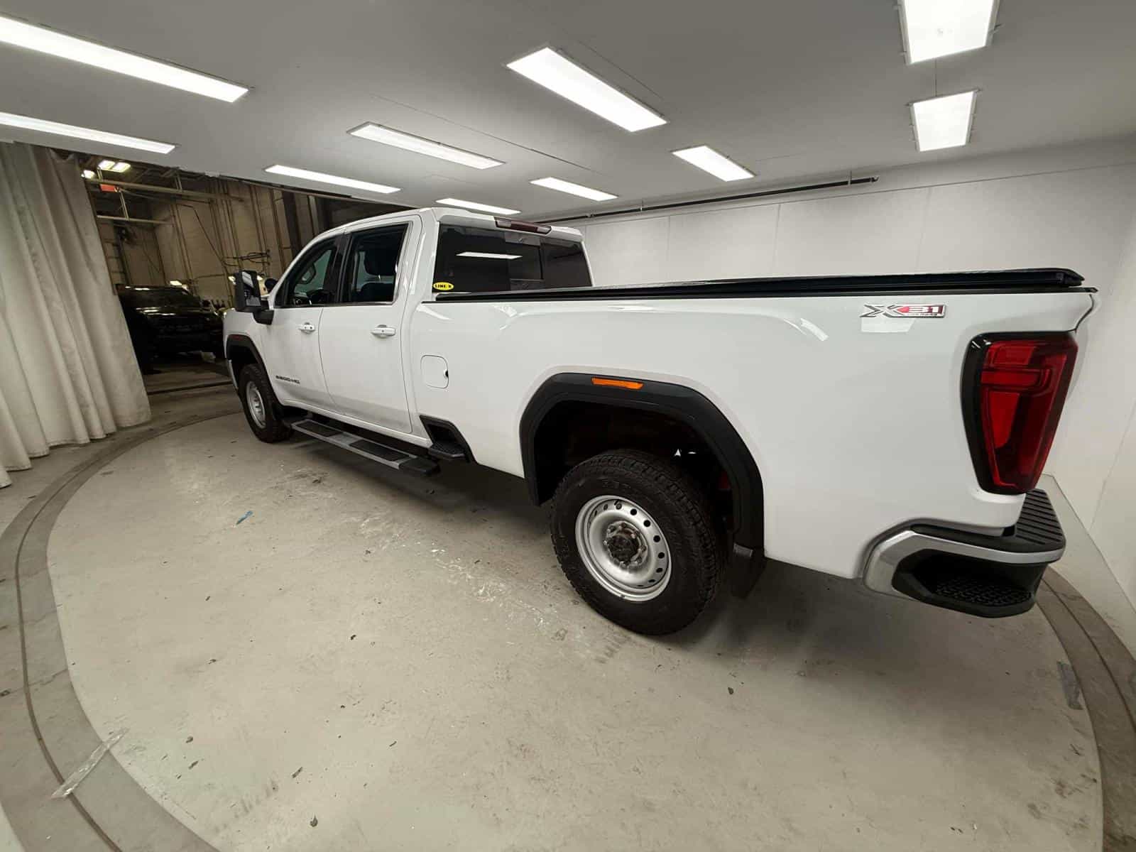 Image 4 GMC Sierra K2500 Sle SLE 2022