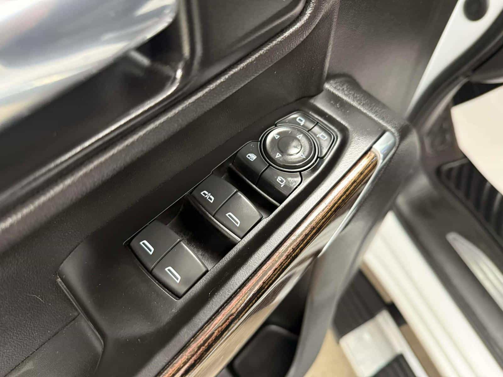 Image 11 GMC Sierra K2500 Sle SLE 2022