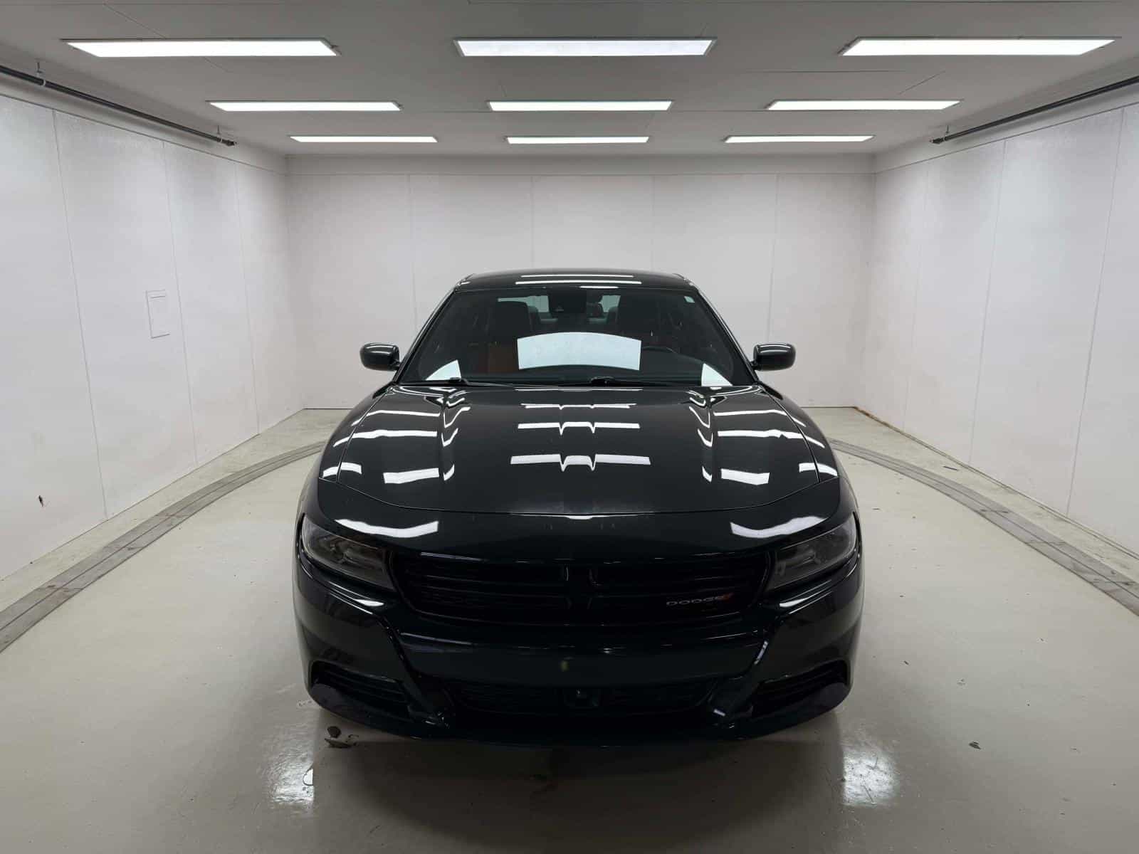 2015 Dodge Charger Sxt SXT - Image 2