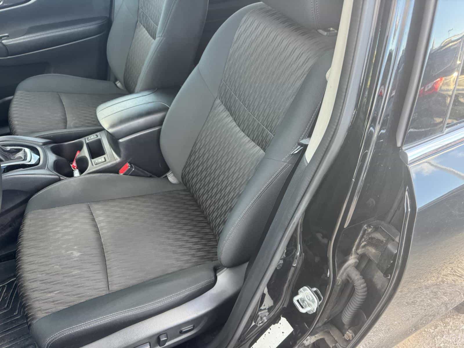 2018 Nissan ROGUE S/SL/SV SV - Image 7