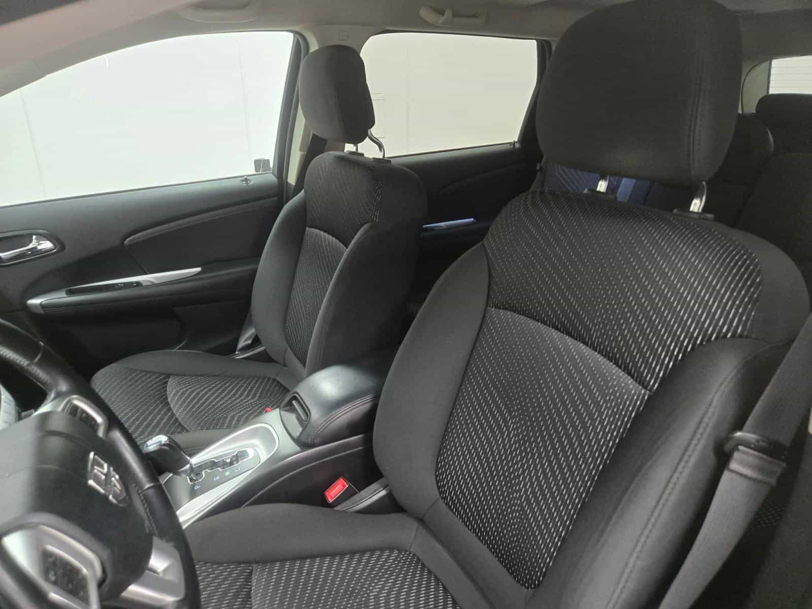 2016 Dodge Journey SXT - Image 14