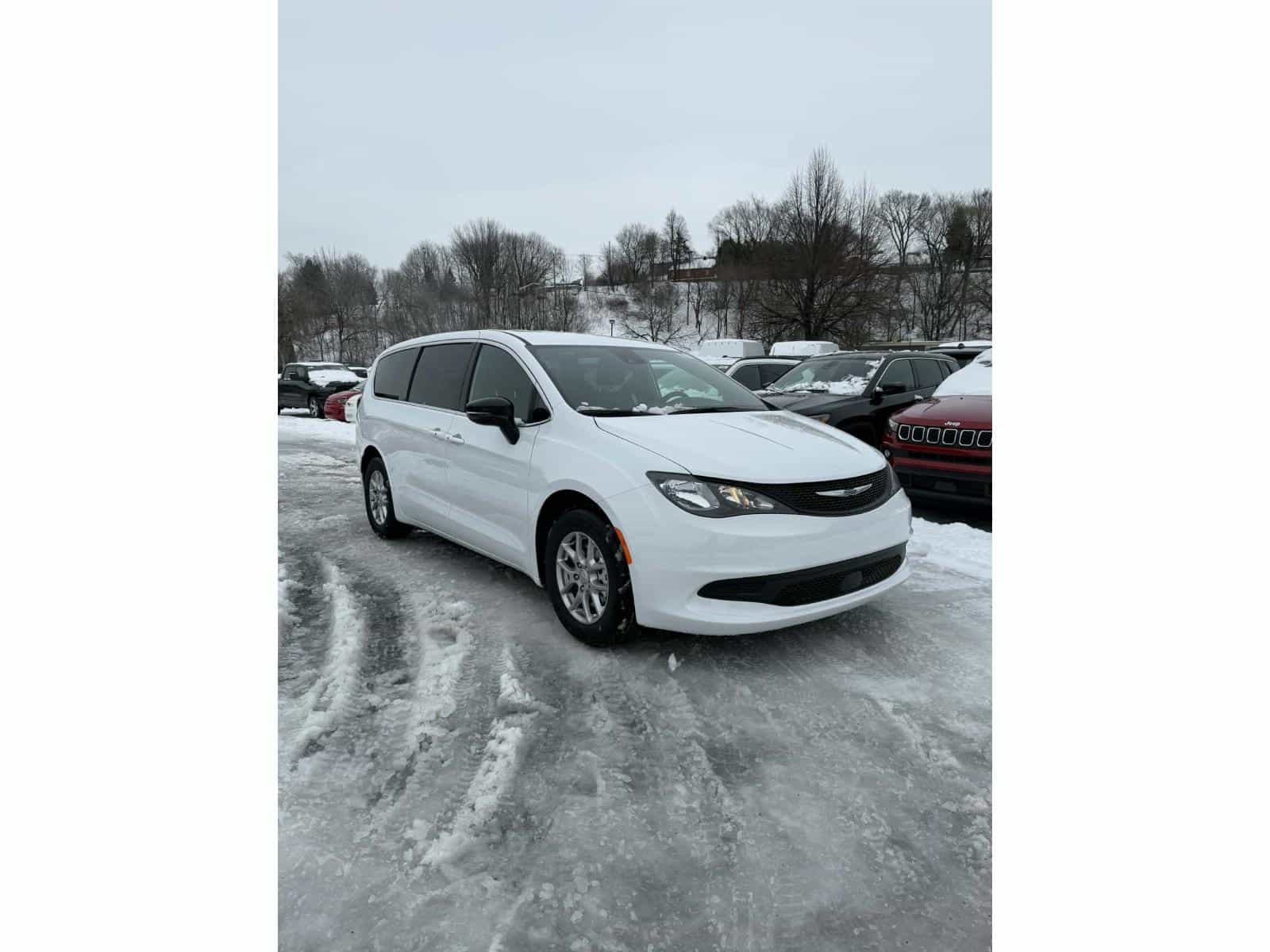 Image 1 Chrysler Grand Caravan SXT 2026