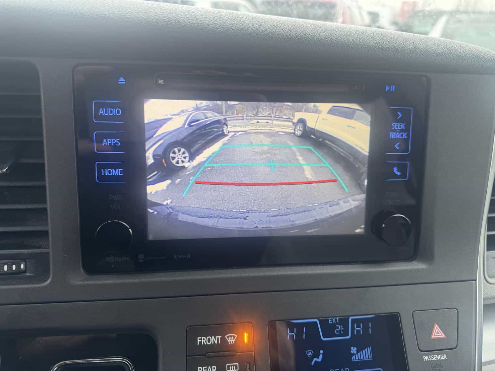 2017 Toyota Sienna Le LE - Image 12