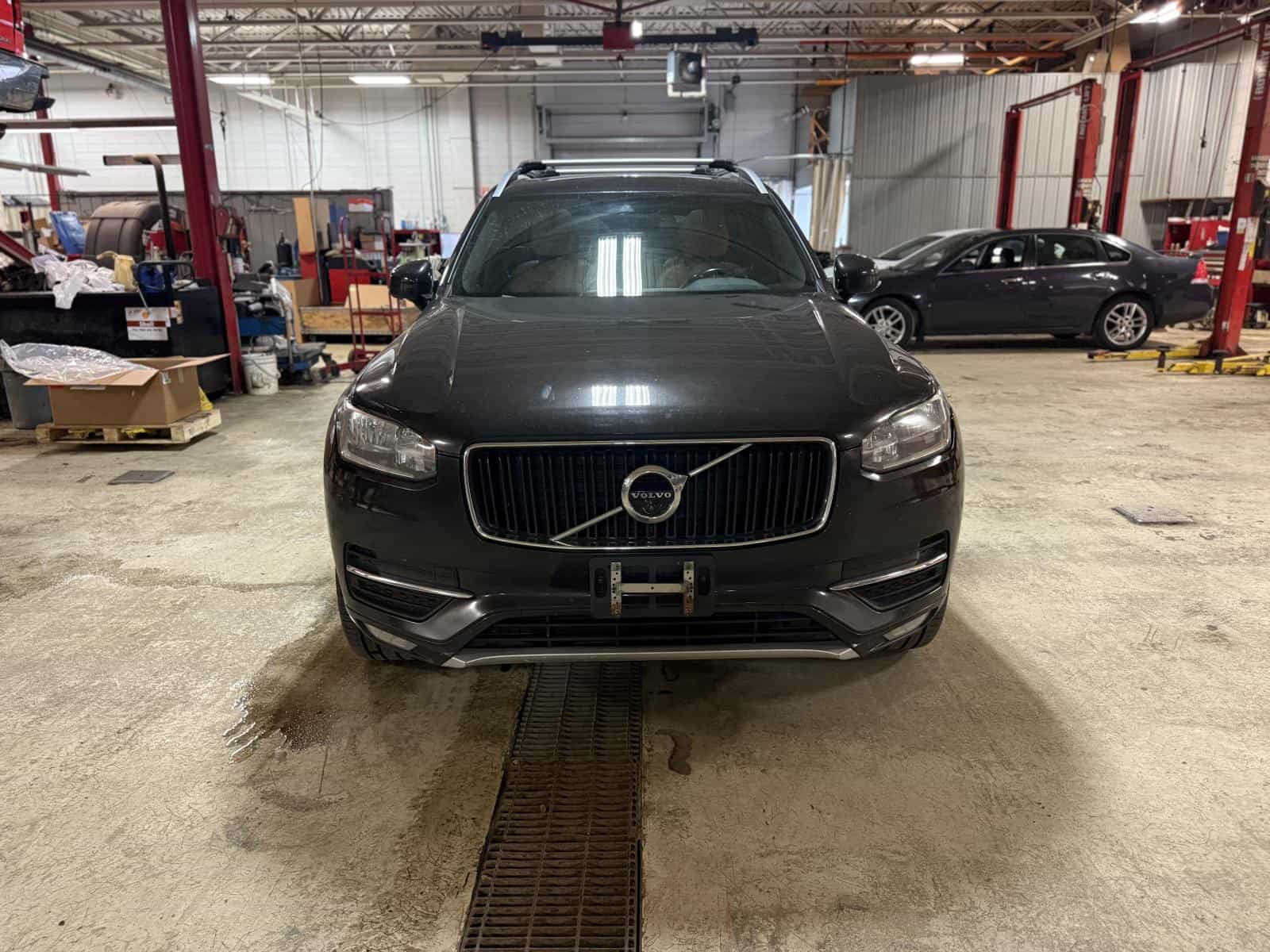 Image 2 Volvo XC90 Momentum 2016