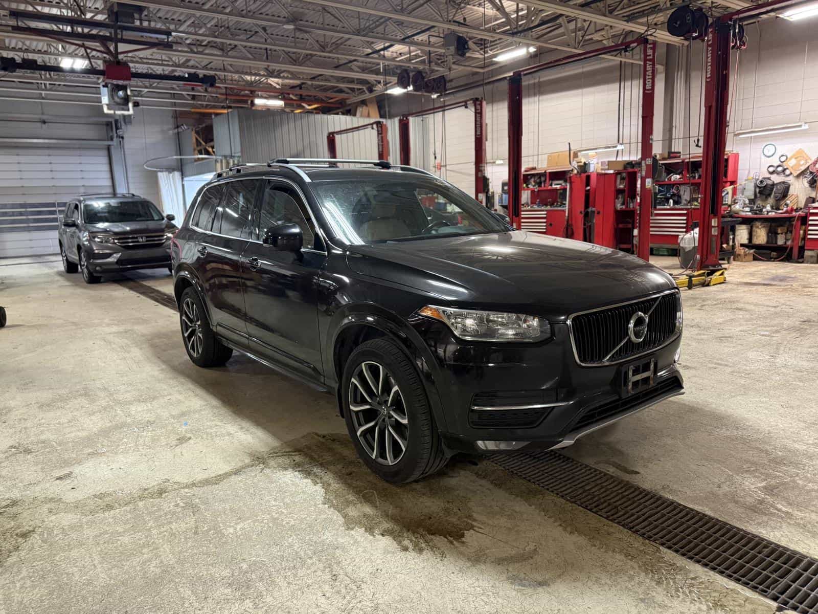 Image 3 Volvo XC90 Momentum 2016