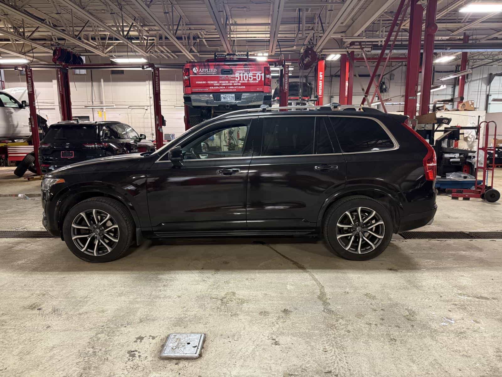 Image 8 Volvo XC90 Momentum 2016