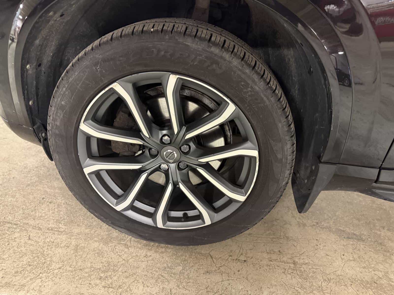 Image 9 Volvo XC90 Momentum 2016